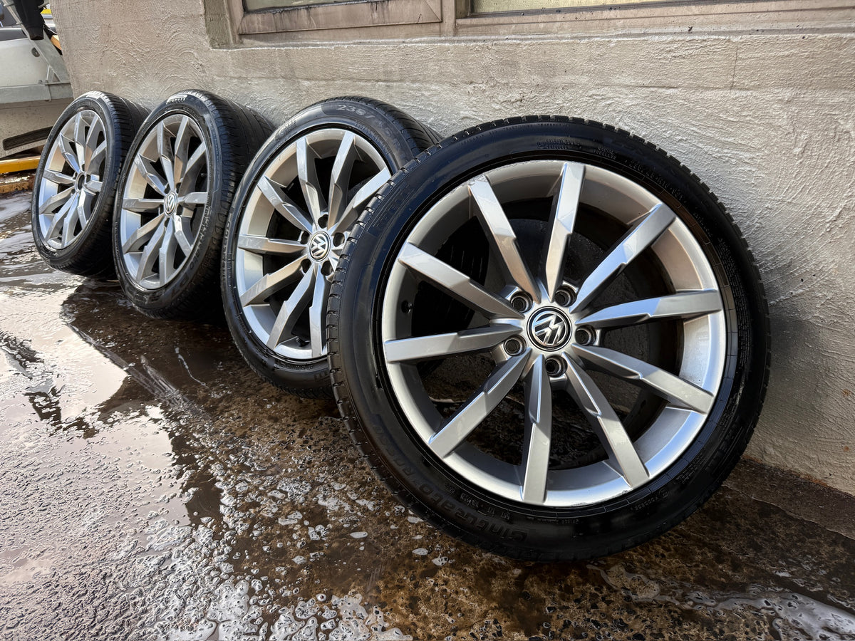 Volkswagen Passat 18” Alloy Wheels with Tyres