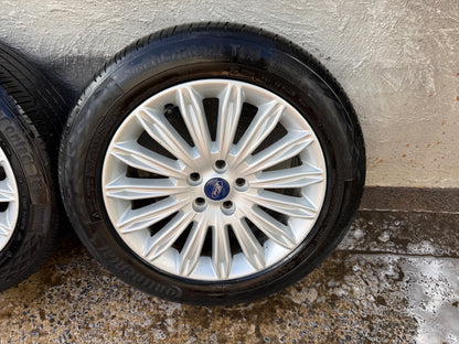Ford Mondeo 17” Alloy Wheels with Good Tyres