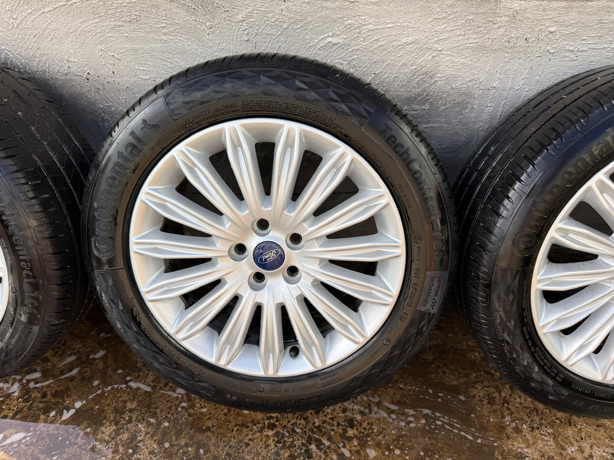 Ford Mondeo 17” Alloy Wheels with Good Tyres