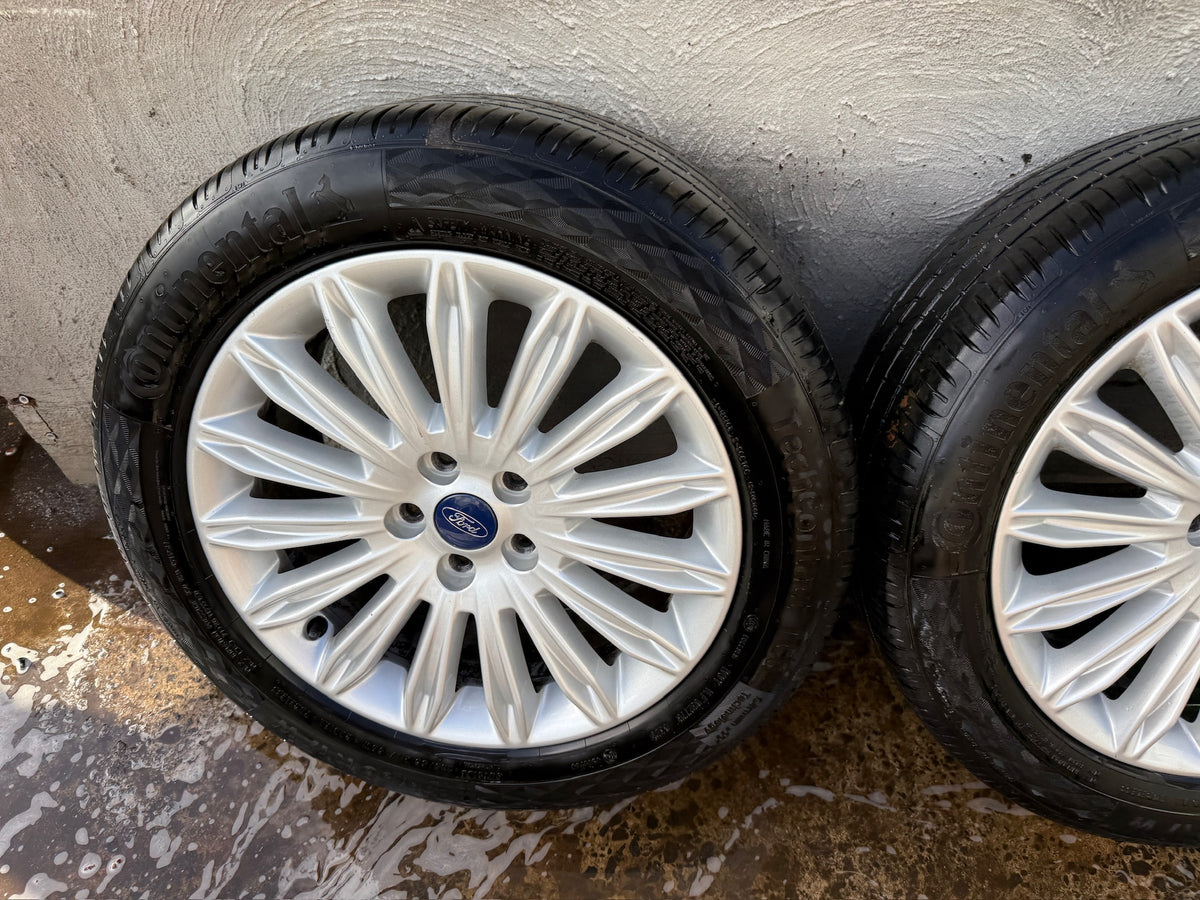 Ford Mondeo 17” Alloy Wheels with Good Tyres