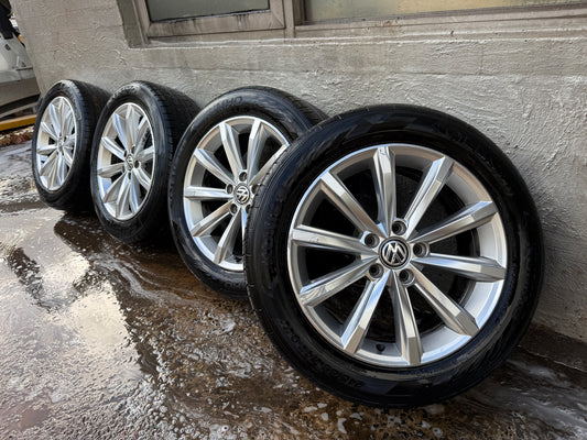 Volkswagen Passat 17” Alloy Wheels with Good Tyres