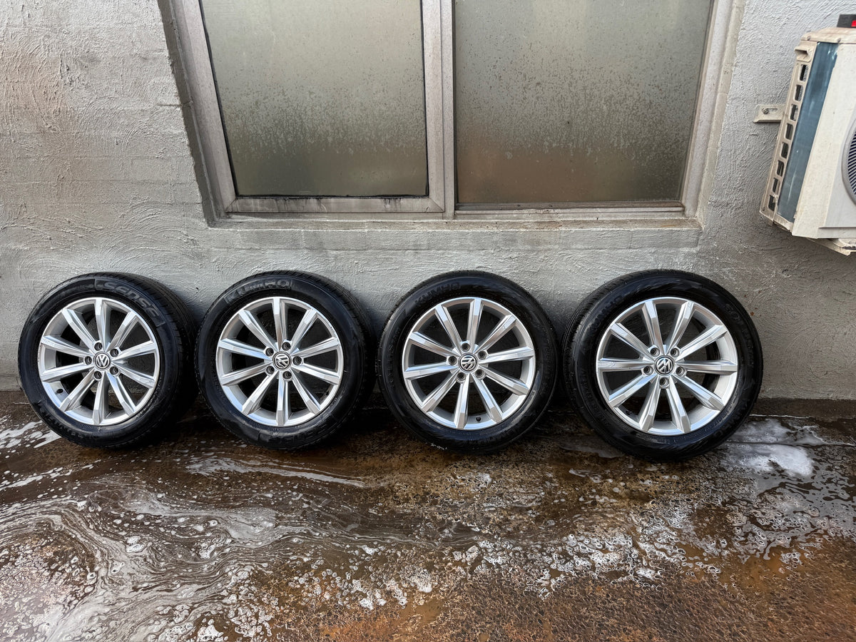 Volkswagen Passat 17” Alloy Wheels with Good Tyres