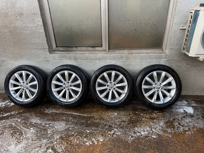 Volkswagen Passat 17” Alloy Wheels with Good Tyres