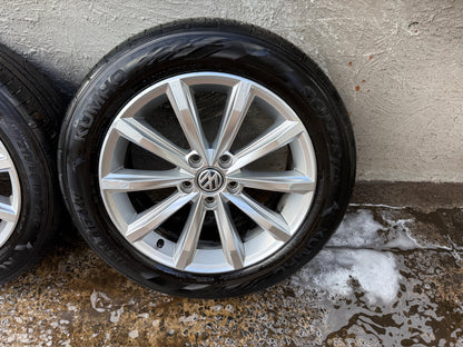 Volkswagen Passat 17” Alloy Wheels with Good Tyres