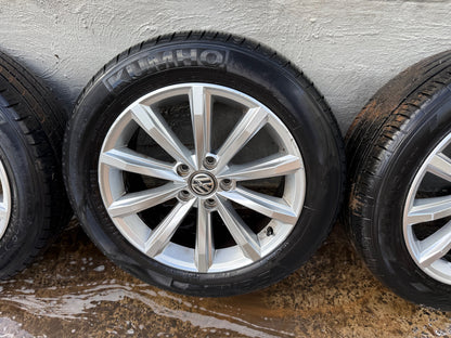 Volkswagen Passat 17” Alloy Wheels with Good Tyres