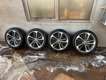 Audi A4 S4 18” Alloy Wheels with Good Tyres