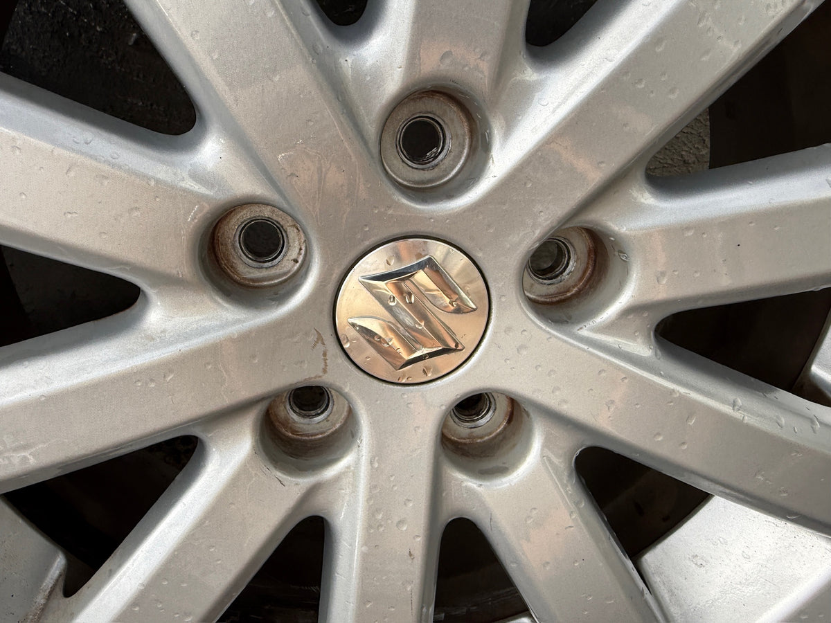 Suzuki SX4 17” Alloy Wheels with Excellent Tyres