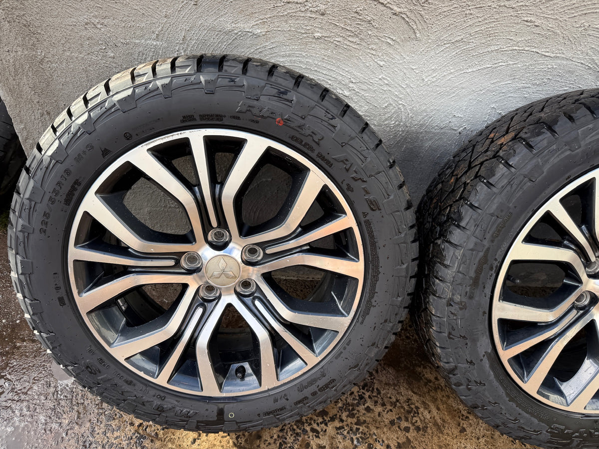Mitsubishi Outlander/ASX 18” Alloy Wheels with Maxxis Razr A/T Tyres