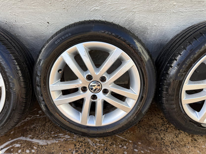 Volkswagen Golf 16” Alloy Wheels with Good Tyres