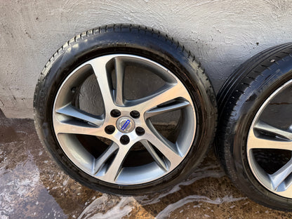 Volvo V40 V50 17” Alloy Wheels with Tyres