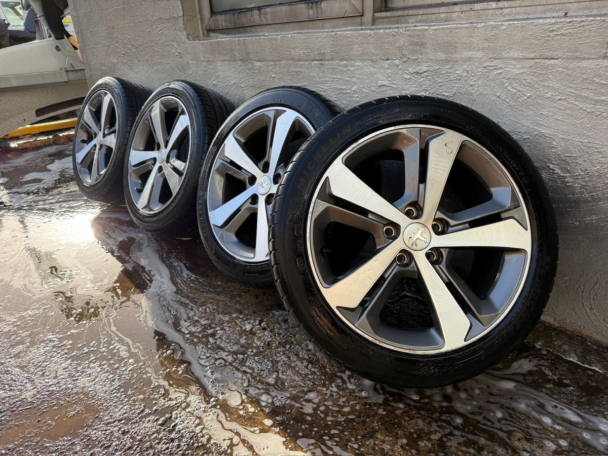 Peugeot 308 17” Alloy Wheels with Good Tyres