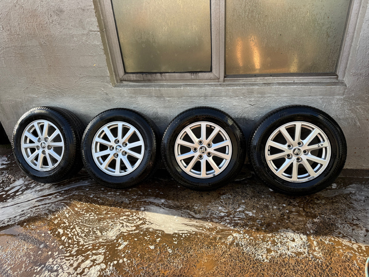 Holden VF Commodore 16” Alloy Wheels with Excellent Continental Tyres