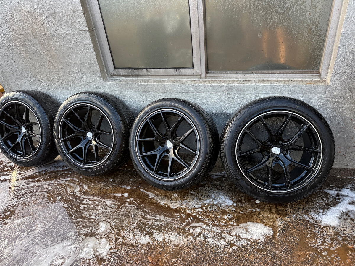 HRS 20” Alloy Wheels with Good Tyres
