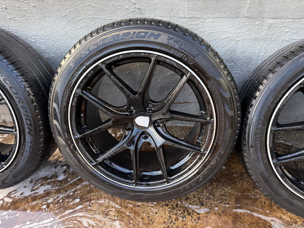 HRS 20” Alloy Wheels with Good Tyres