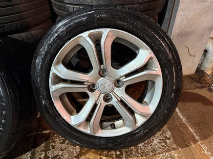 Peugeot 208 16” Alloy Wheels with Excellent Tyres