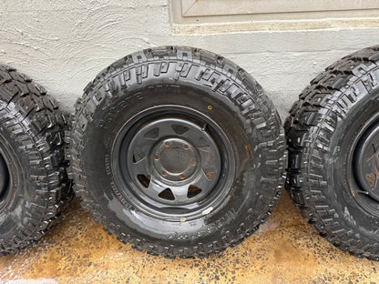 32” Mud Tyres on 6 Stud Steel Rims