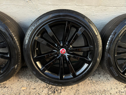 Jaguar F Pace 20” Alloy Wheels with Tyres