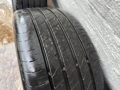 Renault SM3 18” Alloy Wheels with Good Tyres