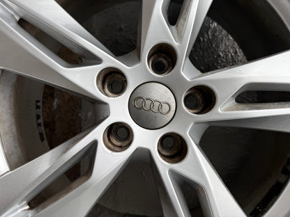Audi Q3 18” Alloy Wheels with Excellent Tyres
