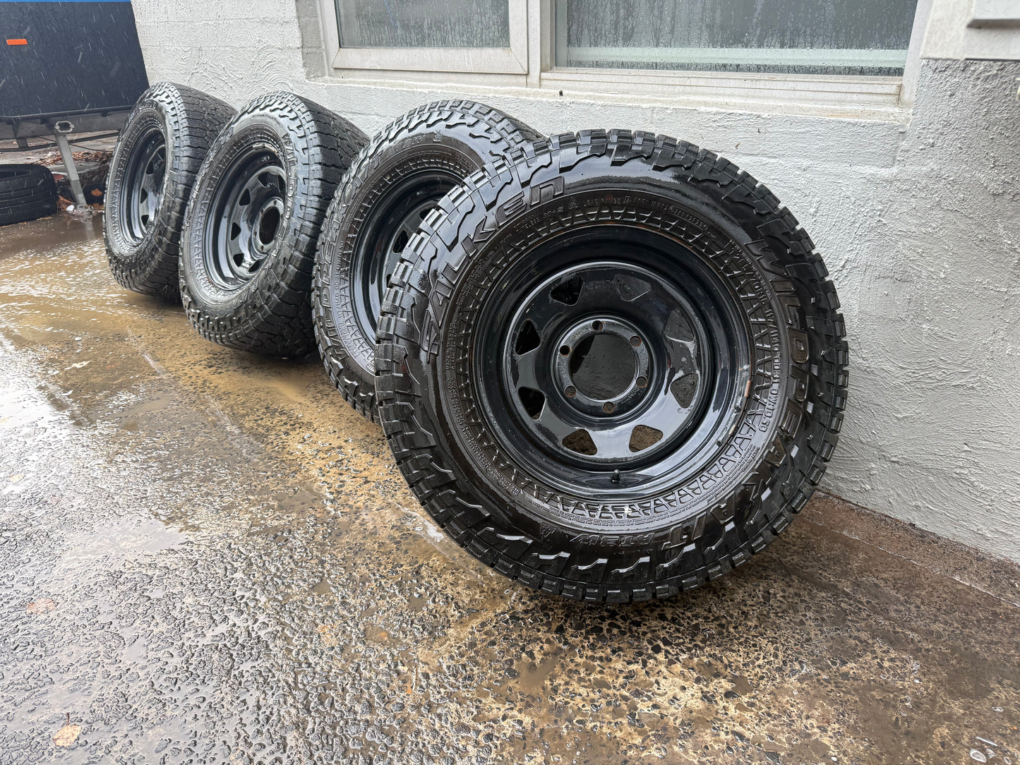 Falken Wildpeak 32” A/T Tyres on 6 Stud Rims