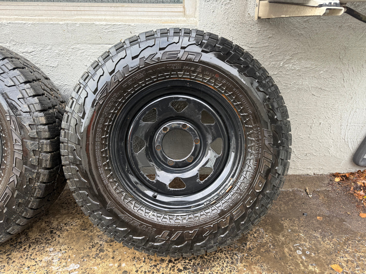 Falken Wildpeak 32” A/T Tyres on 6 Stud Rims