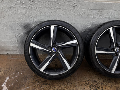 Volvo V40 V60 18” Alloy Wheels with Very Good Tyres