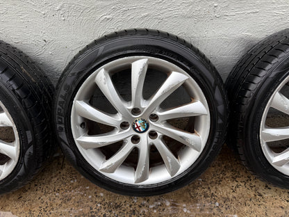 Alfa Romeo Giulia/Giulietta 17” Alloy Wheels with Excellent Tyres