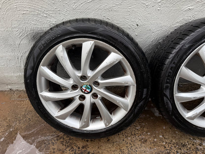 Alfa Romeo Giulia/Giulietta 17” Alloy Wheels with Excellent Tyres