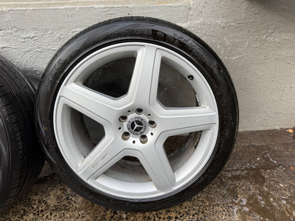 Mercedes ML350 W251 21” Alloy Wheels with Very Good Tyres