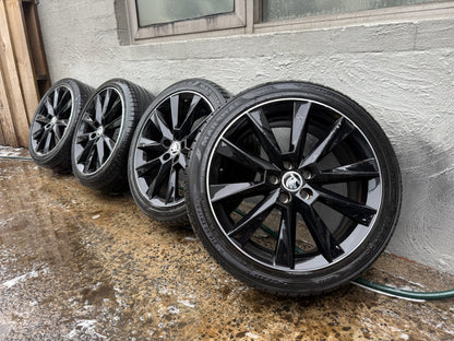 Skoda Fabia Rapid 17” Alloy Wheels with Good Tyres