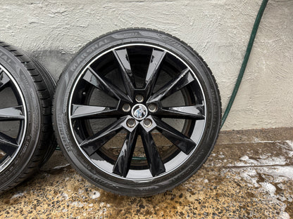 Skoda Fabia Rapid 17” Alloy Wheels with Good Tyres