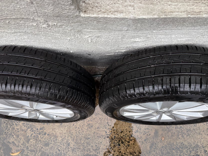 Volkswagen Golf 15” Alloy Wheels with Excellent Tyres