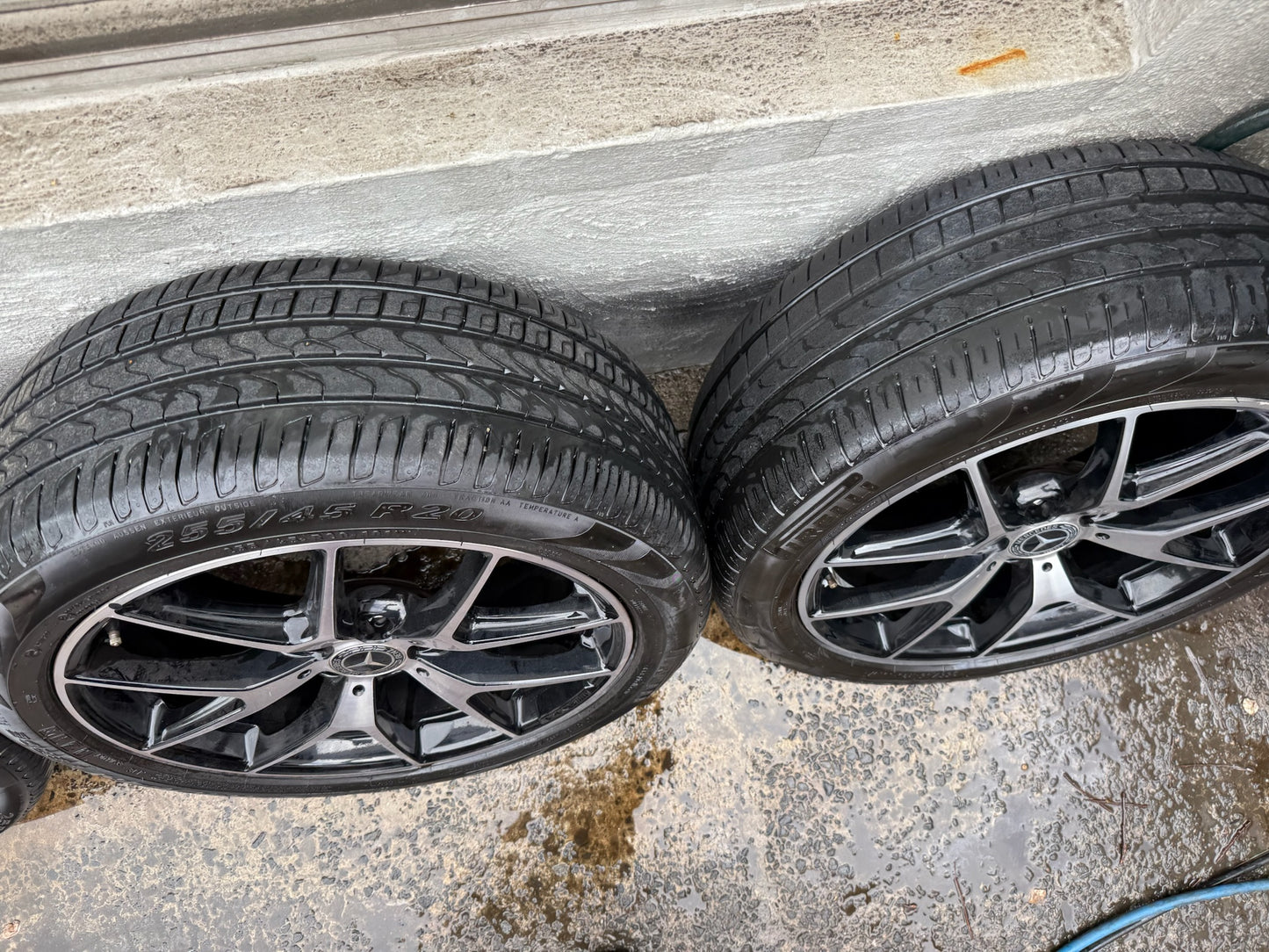 Mercedes Benz AMG GLC 20” Alloy Wheels with Good Tyres