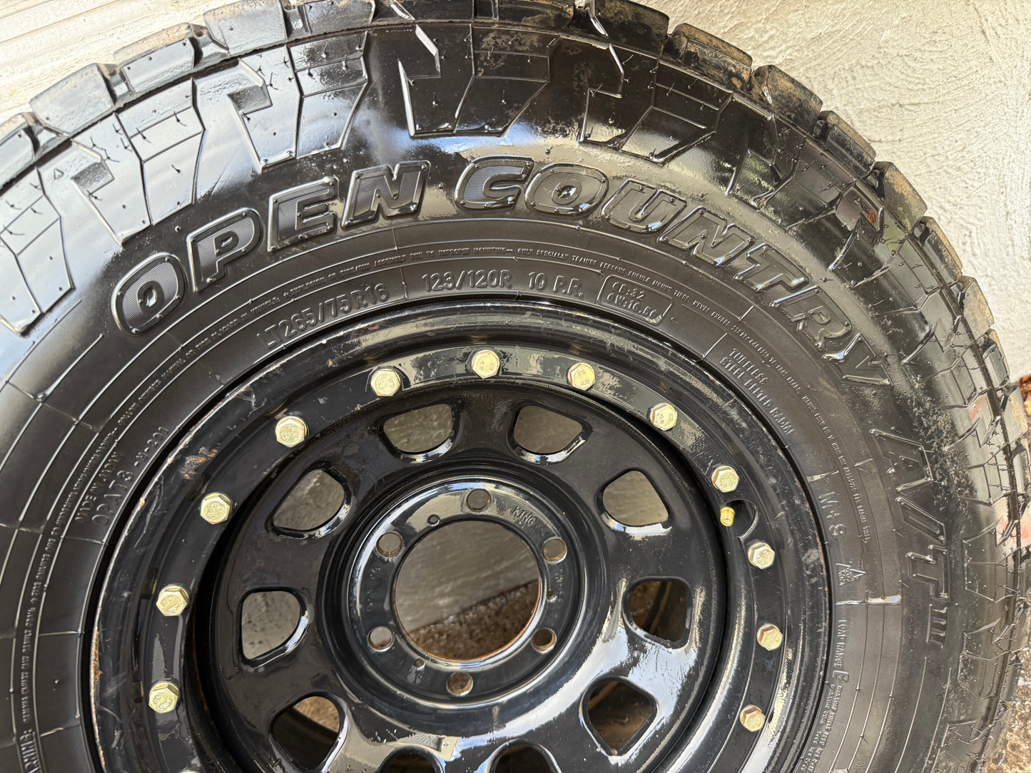 Toyo Open Country A/T Tyres on 6 Stud Imitation Beadlock Rims