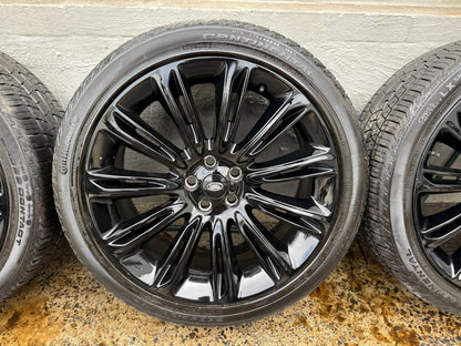 Land Rover Range Rover Sport 22” Alloy Wheels with Excellent Tyres