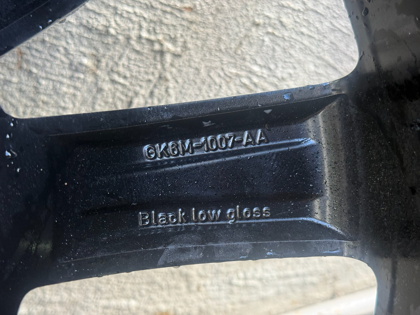 Land Rover Range Rover Sport 21” Alloy Wheel with Good Tyre