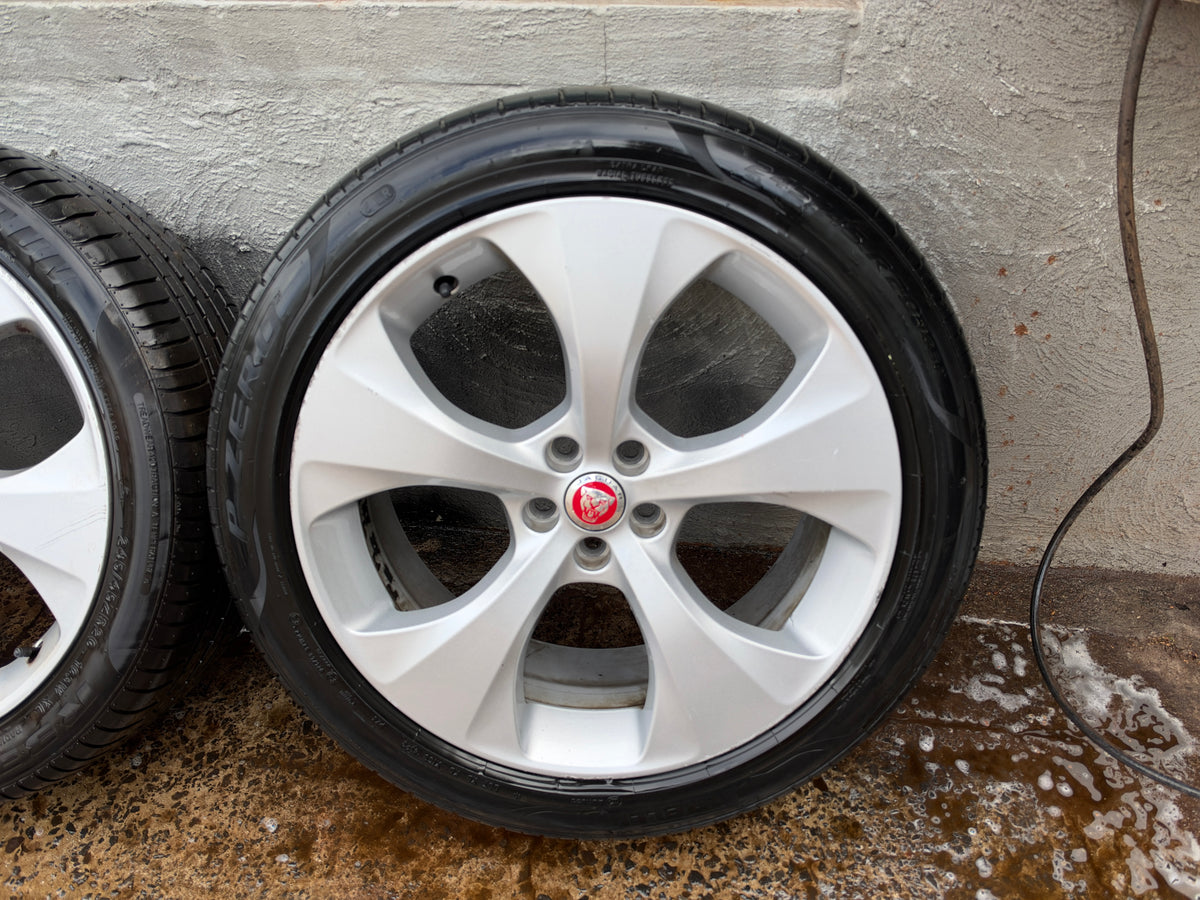 Jaguar E-Pace 20” Alloy Wheels with Good Tyres