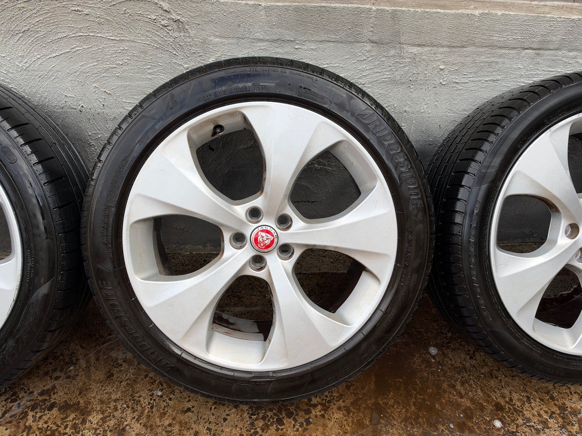 Jaguar E-Pace 20” Alloy Wheels with Good Tyres