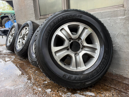 Lexus LX470 17” Alloy Wheels with Good Tyres