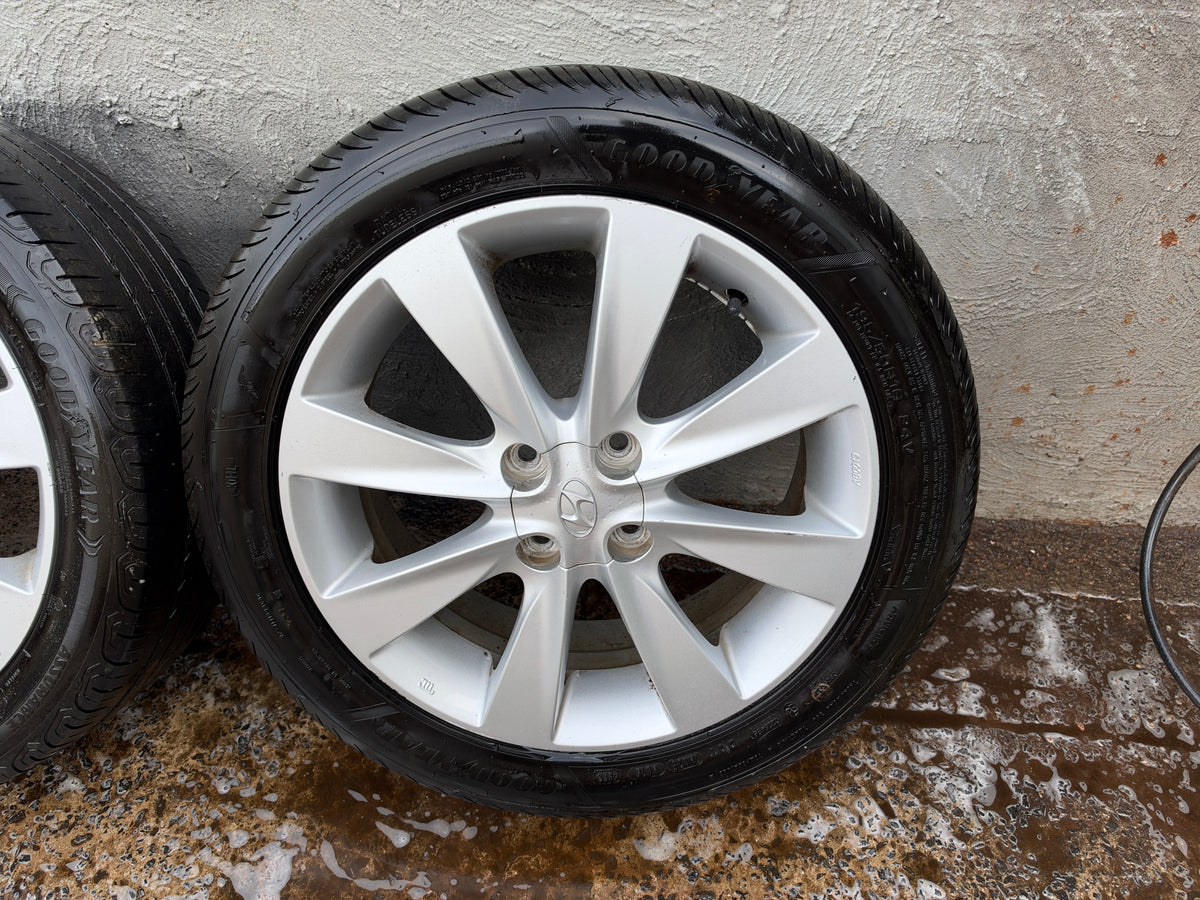 Hyundai Accent 19” Alloy Wheels with Excellent Tyres