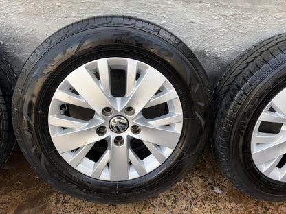 Volkswagen Transporter/Multivan 16” Alloy Wheels with Excellent Tyres