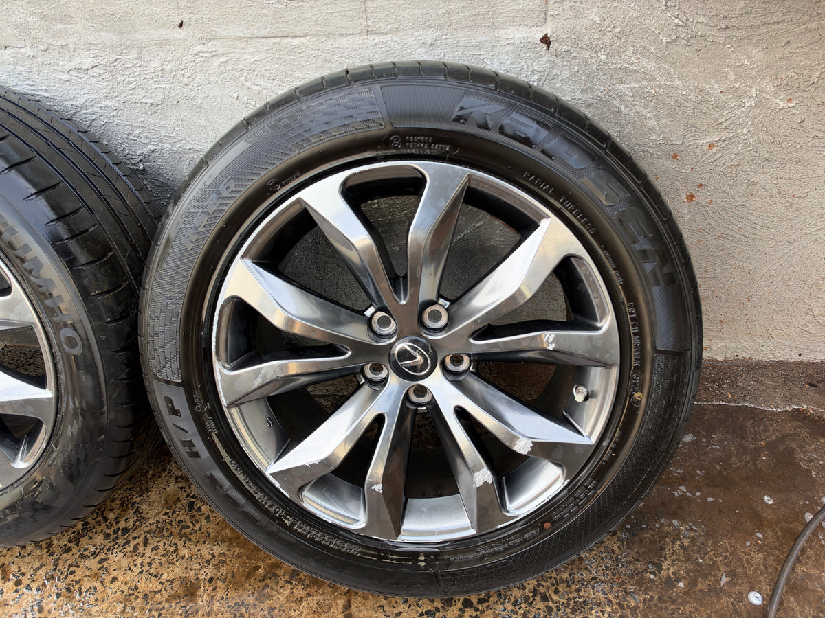 Lexus NX F Sport 18” Alloy Wheels with Excellent Tyres