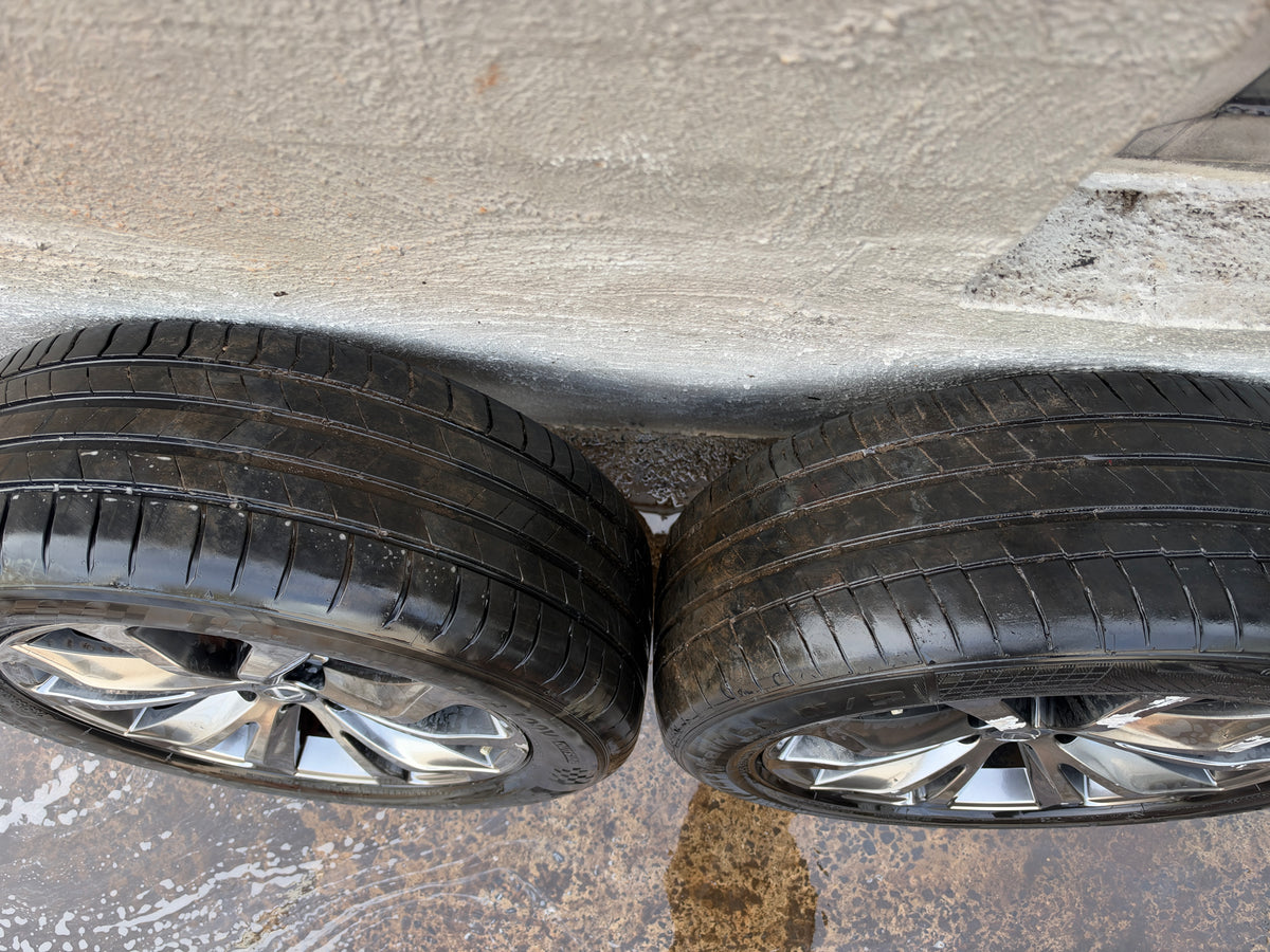 Lexus NX F Sport 18” Alloy Wheels with Excellent Tyres