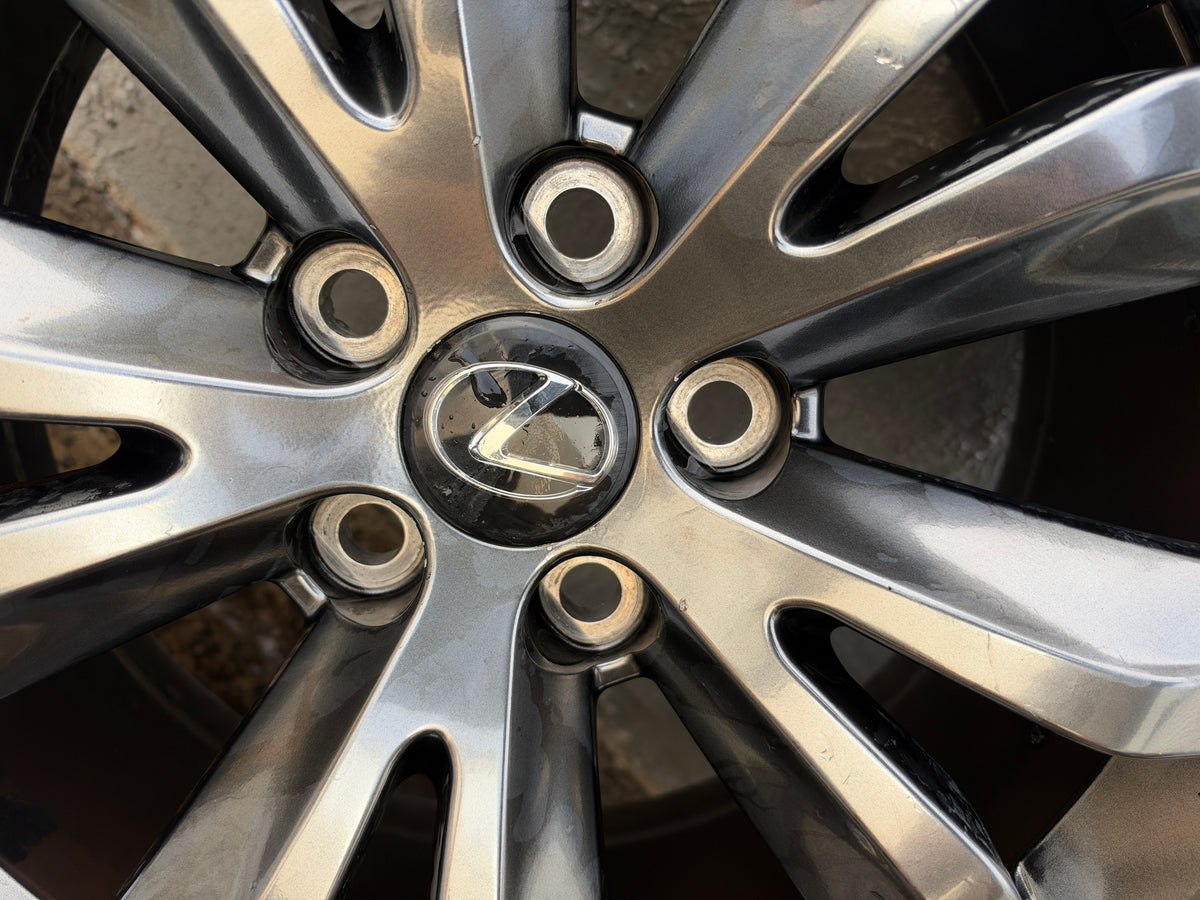 Lexus NX F Sport 18” Alloy Wheels with Excellent Tyres
