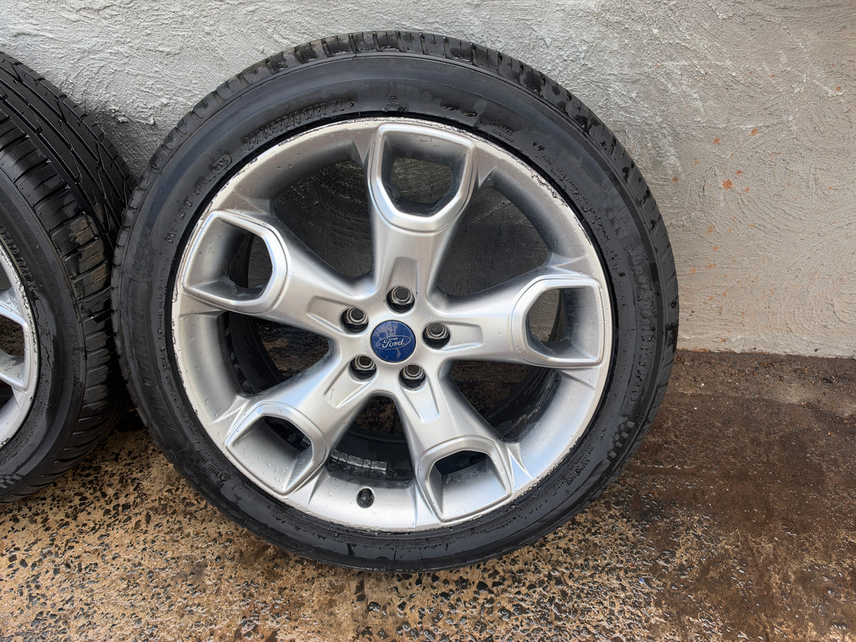 Ford Kuga 19” Alloy Wheels with Excellent Tyres