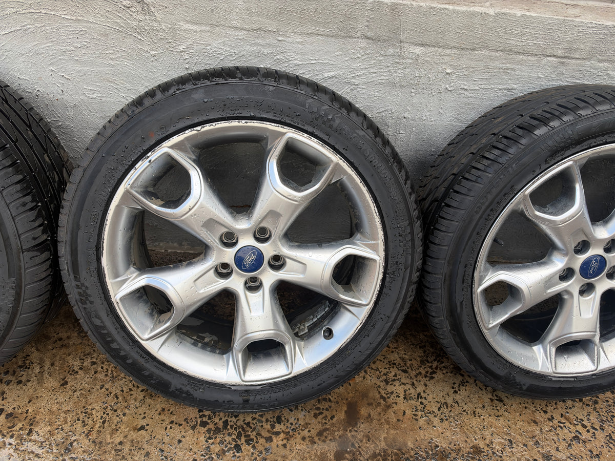 Ford Kuga 19” Alloy Wheels with Excellent Tyres