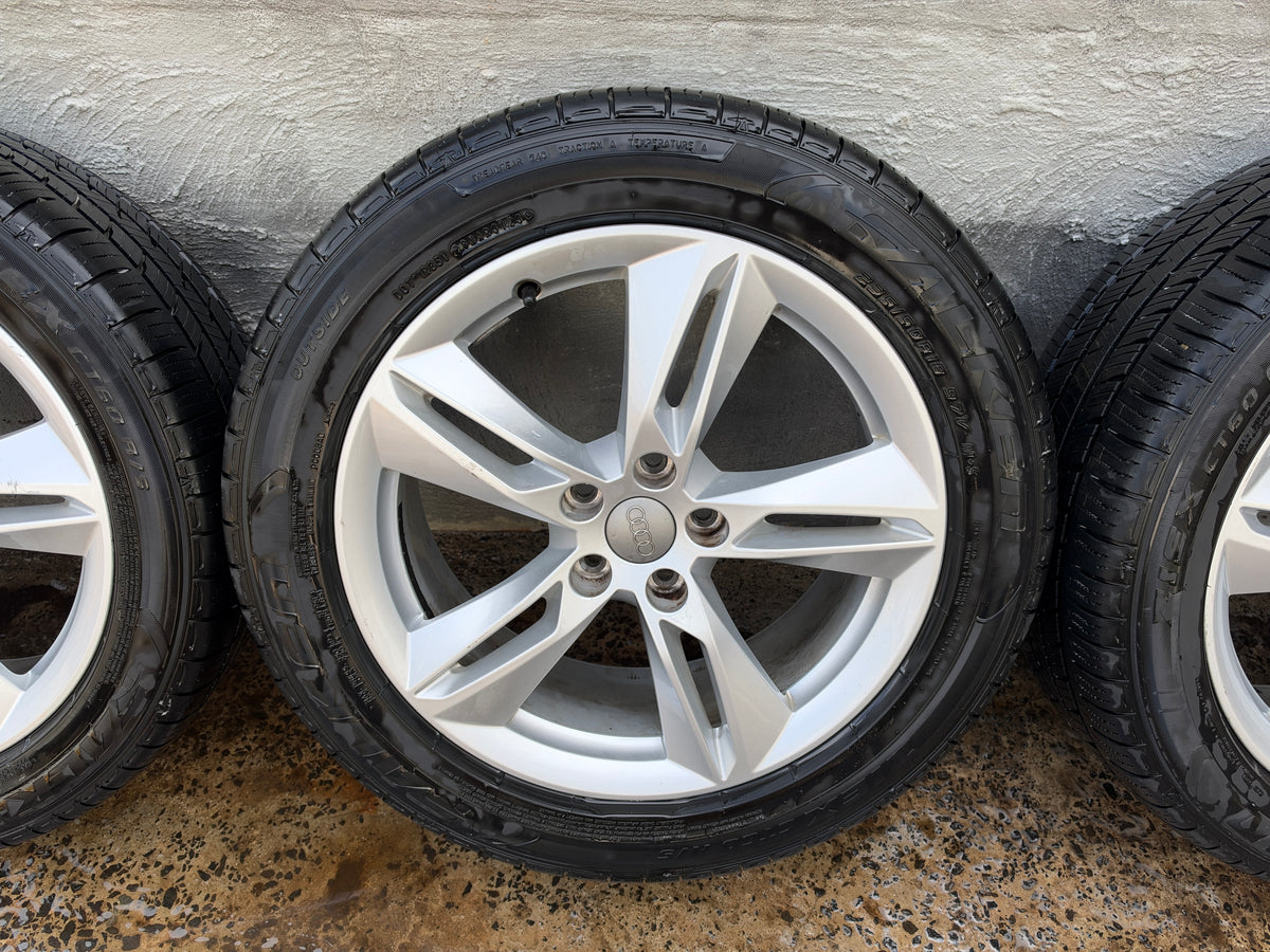 Audi Q3 18” Alloy Wheels with Excellent Tyres