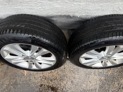 Hyundai i30 16” Alloy Wheels with Good Continental Tyres