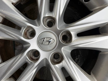 Hyundai i30 16” Alloy Wheels with Good Continental Tyres