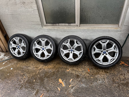 Ford Escape 19” Alloy Wheels with Good Tyres